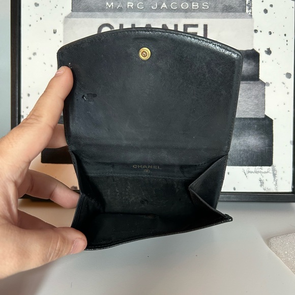 Chanel Caviar Timeless CC Compact Wallet 🖤 - Picture 5 of 7